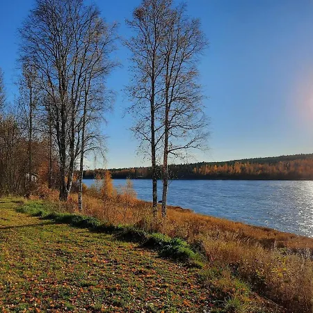 Вилла Nivanranta - On The Banks Of The Tornionjoki River Пелло